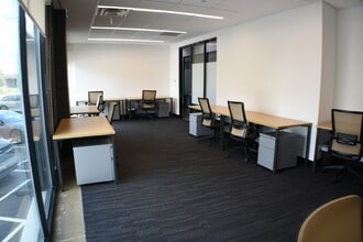 1806 Summit Ave, Richmond, VA for lease Interior Photo- Image 1 of 4