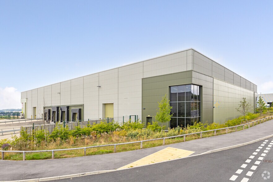 Dearne Valley Pky, Birdwell à louer - Photo du bâtiment - Image 3 de 24