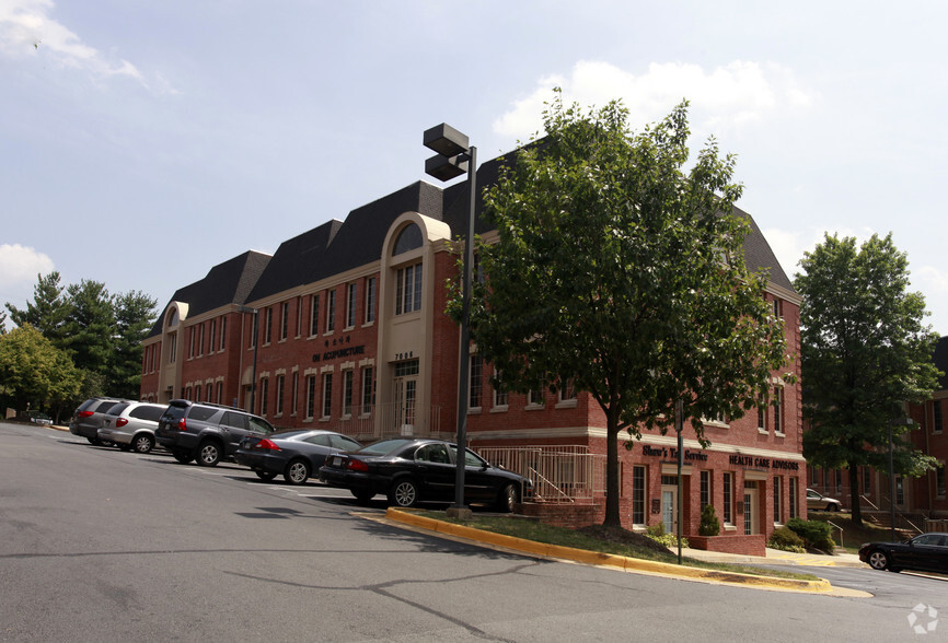 7006 Little River Tpke, Annandale, VA à vendre - Photo principale - Image 1 de 6