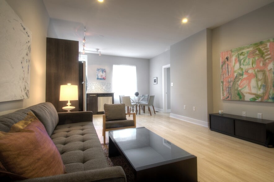 2332-2338 Carpenter St, Philadelphia, PA for sale - Building Photo - Image 3 of 19