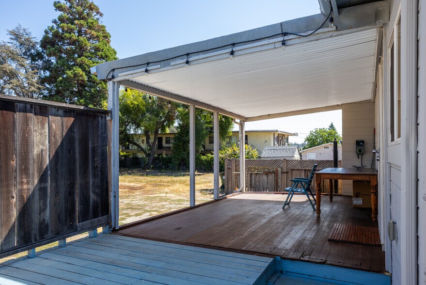 20372 Stanton Ave, Castro Valley, CA à vendre - Photo du bâtiment - Image 3 de 8