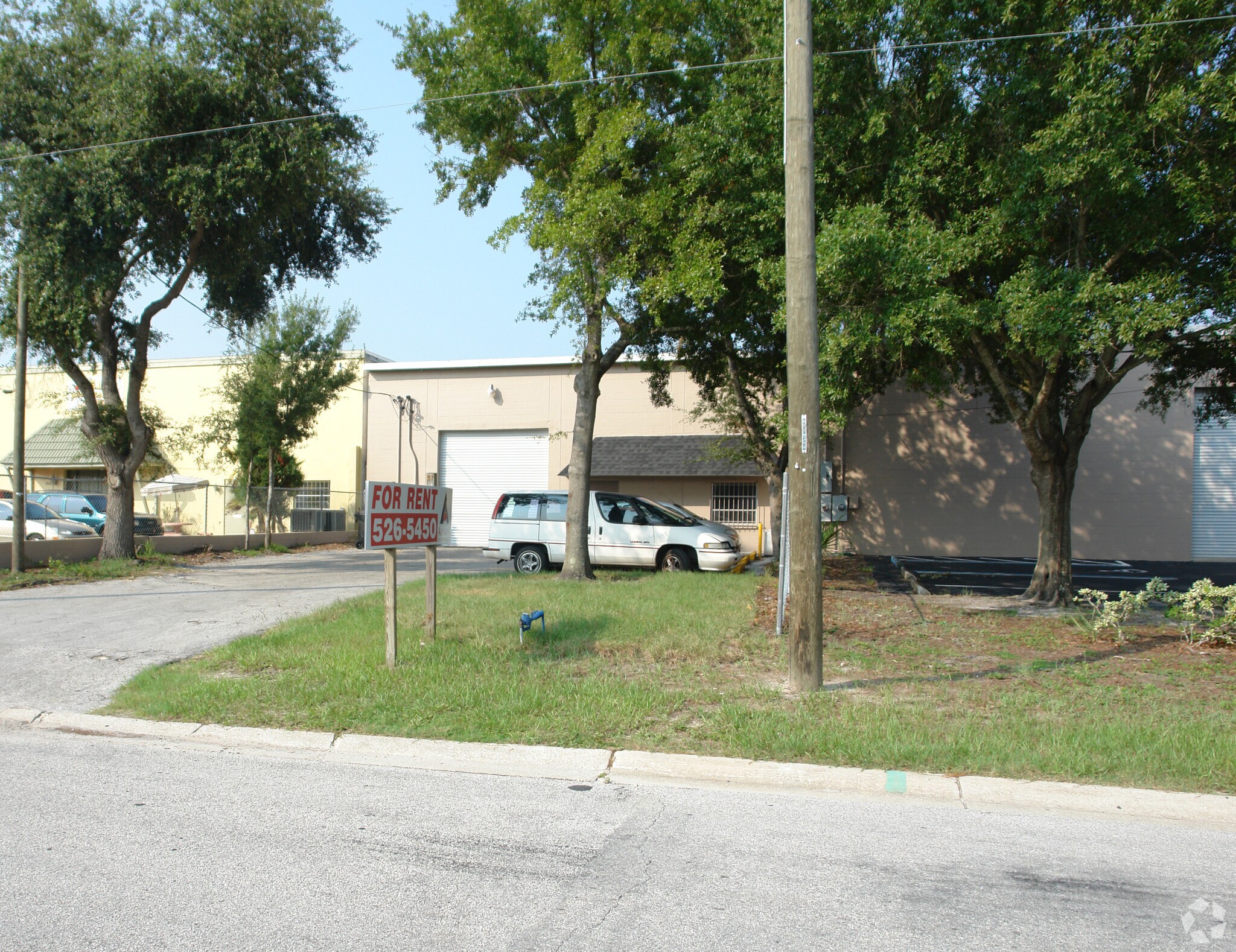 3550 N Morris St, Saint Petersburg, FL à louer Photo principale- Image 1 de 37