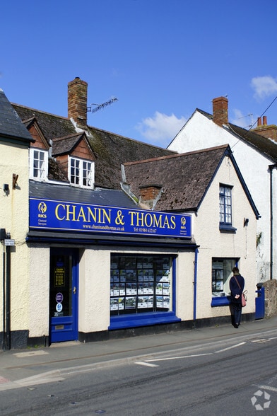 9 Fore St, Taunton à louer - Photo du bâtiment - Image 2 de 3