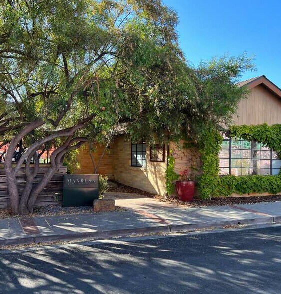 320 Village Ln, Los Gatos, CA à vendre - Photo du bâtiment - Image 2 de 12