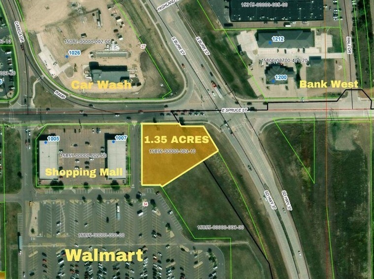 SD 37 & E Spruce St hwy, Mitchell, SD à vendre - Aérien - Image 1 de 1