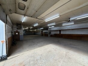 33 N Brookside Ave, Endicott, NY à vendre Photo intérieure- Image 2 de 6