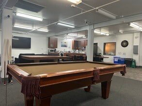 3901 SE Naef Rd, Portland, OR for lease Interior Photo- Image 2 of 6