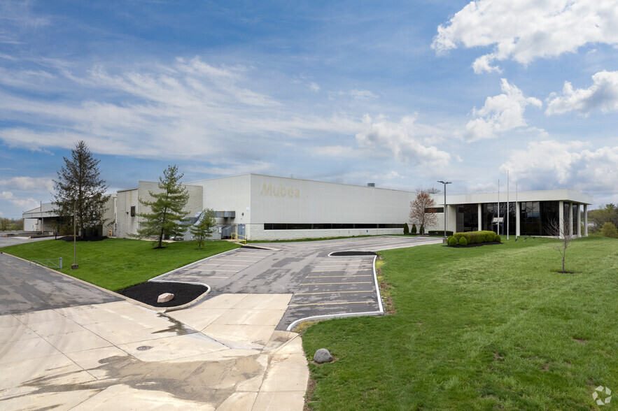 6800 Industrial Rd, Florence, KY à vendre - Photo du bâtiment - Image 1 de 1