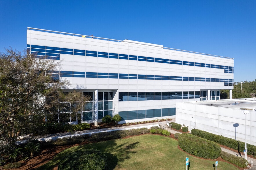 10301 Deerwood Park Blvd, Jacksonville, FL à louer - Photo du bâtiment - Image 2 de 12