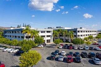 Plus de détails pour 3230 E Imperial Hwy, Brea, CA - Coworking à louer