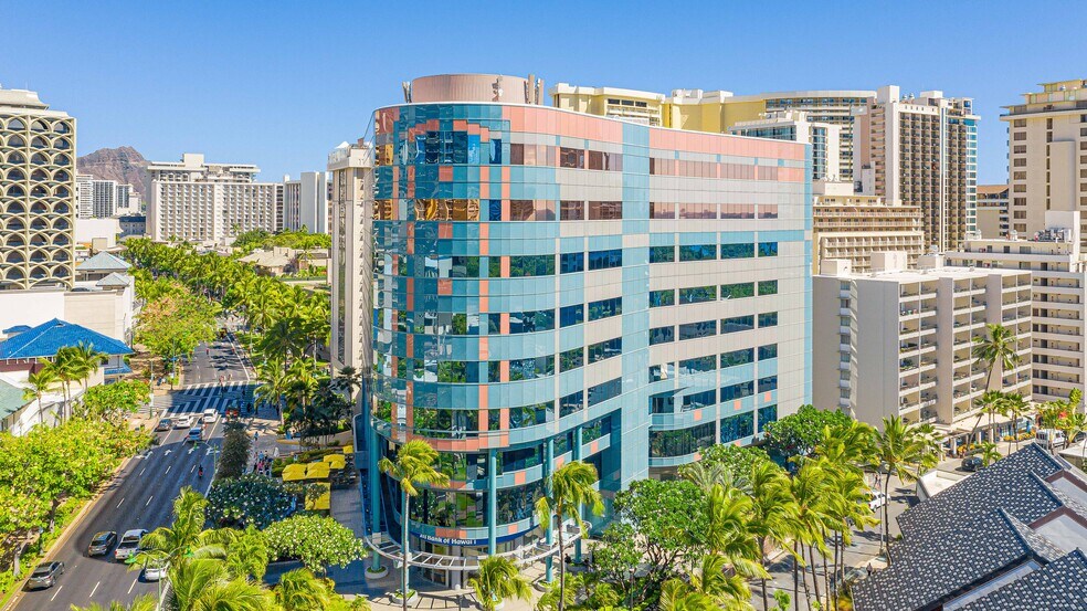 2155 kalakaua Ave, Honolulu, HI à louer - Photo du bâtiment - Image 2 de 9
