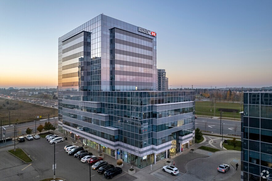 3601 Highway 7 E, Markham, ON à louer - Photo du bâtiment - Image 3 de 5