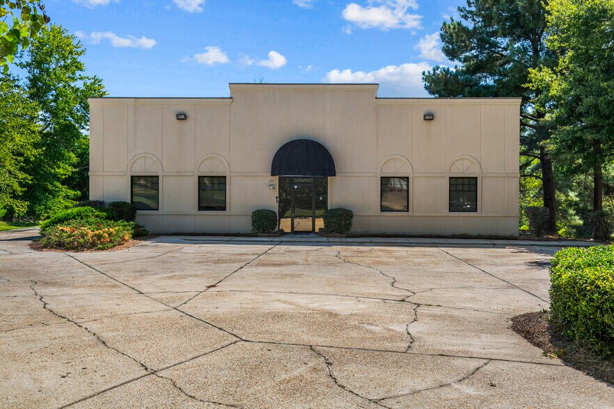 125 Solleftea Dr, Madison, MS à louer - Photo du bâtiment - Image 3 de 56