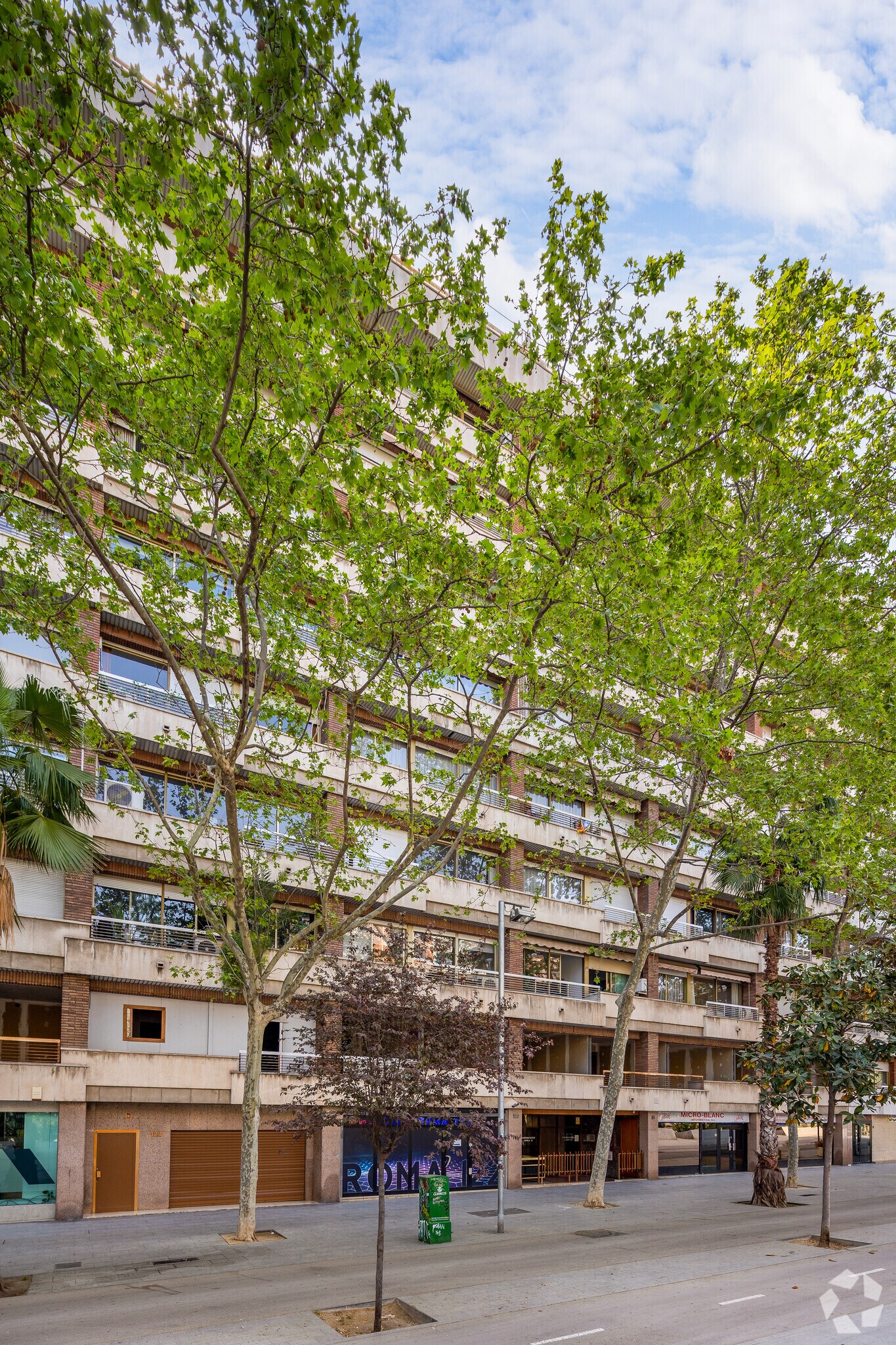 Avinguda de Roma, 120-124, Barcelone, Barcelona à louer Photo principale- Image 1 de 2