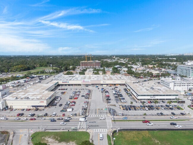 More details for 561 NE 79th St, Miami, FL - Office, Office/Retail for Lease
