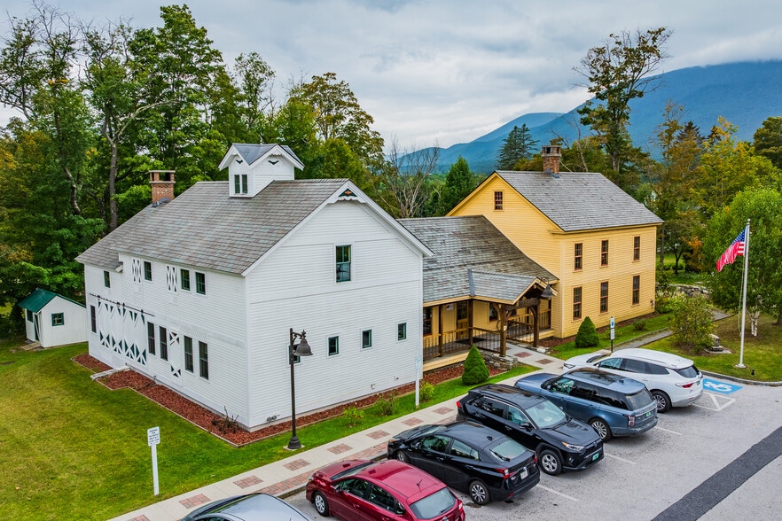 114 Cemetery Ave, Manchester Center, VT for sale - Building Photo - Image 3 of 50