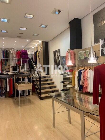 Retail in València, Valencia for sale - Building Photo - Image 2 of 5