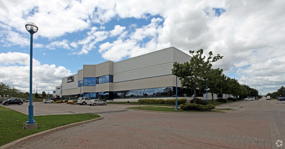 6060 Burnside Ct, Mississauga, ON for sale - Primary Photo - Image 1 of 1