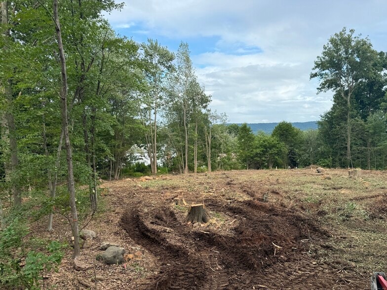 0 Overlook Dr, Plainville, CT for sale - Building Photo - Image 2 of 2