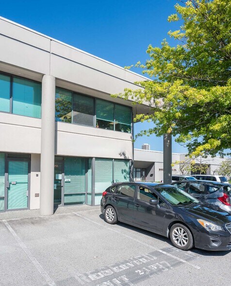 11871 Horseshoe Way, Richmond, BC à vendre - Photo du bâtiment - Image 2 de 6