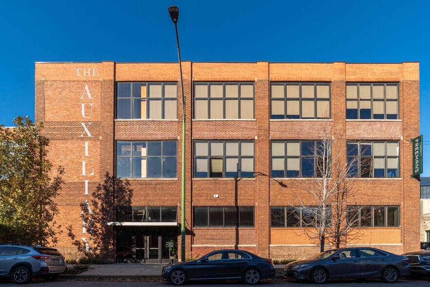 1550-1556 W Carroll, Chicago, IL à louer - Photo du bâtiment - Image 2 de 21