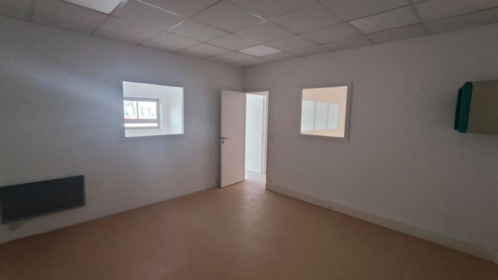 1 Rue Du Languedoc, Brétigny-sur-Orge à louer - Photo intérieure - Image 3 de 9