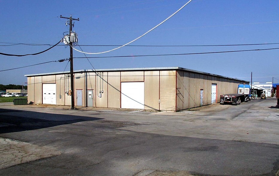 118-120 Browning Dr, Arlington, TX à louer - Autre - Image 2 de 4