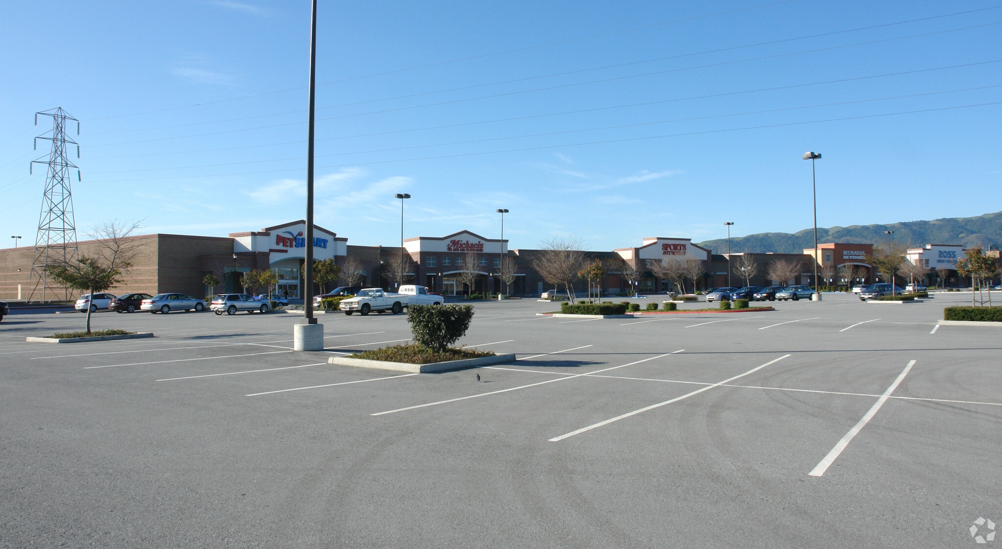 6705-6975 Camino Arroyo, Gilroy, CA for lease Primary Photo- Image 1 of 5