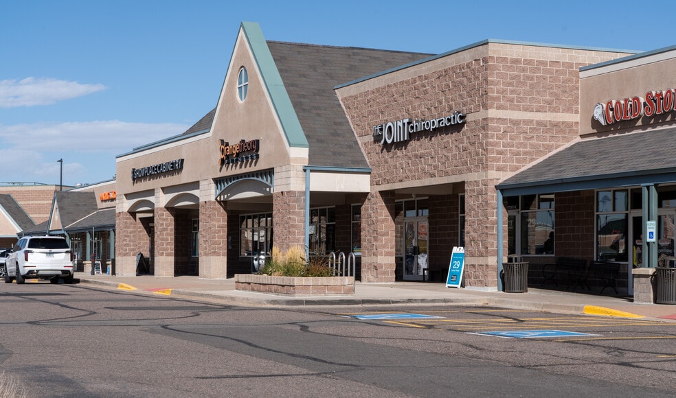 4203-4271 S Buckley Rd, Aurora, CO à louer - Photo du bâtiment - Image 2 de 9