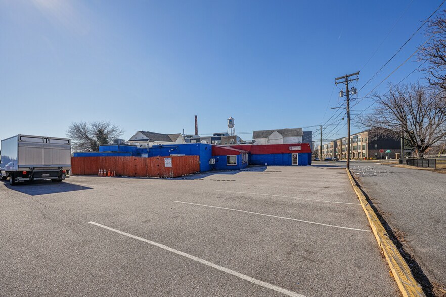 7100 Sollers Point Rd, Baltimore, MD à vendre - Photo du bâtiment - Image 3 de 45