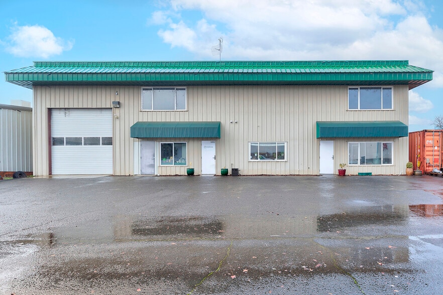 6062-6068 Crater Lake Ave, Central Point, OR for sale - Building Photo - Image 2 of 41