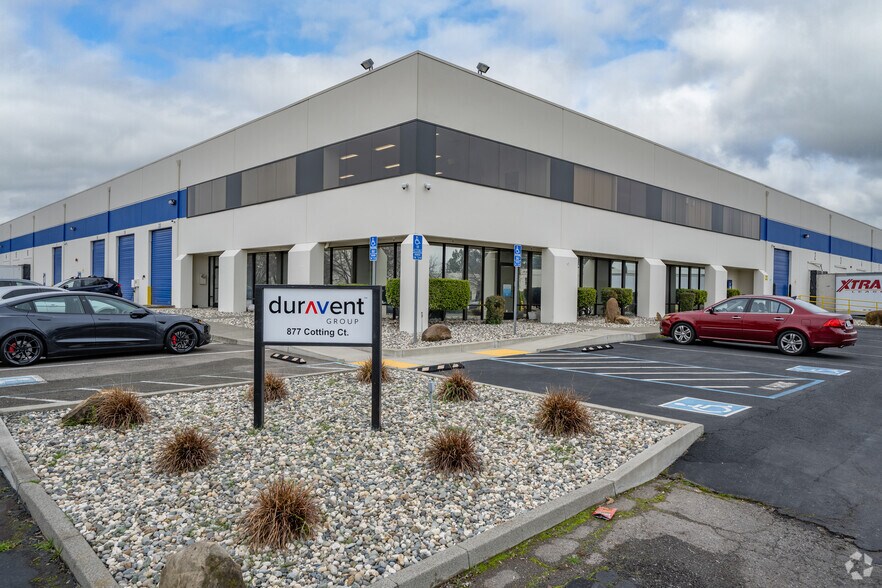 877 Cotting Ct, Vacaville, CA for sale - Primary Photo - Image 1 of 3