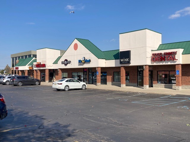 56728-56760 Van Dyke Ave, Shelby Township, MI for lease - Building Photo - Image 2 of 4