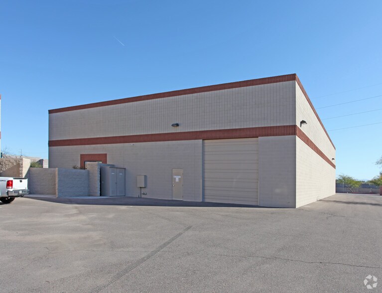 3225-3245 N Nevada St, Chandler, AZ à louer - Photo du bâtiment - Image 3 de 3
