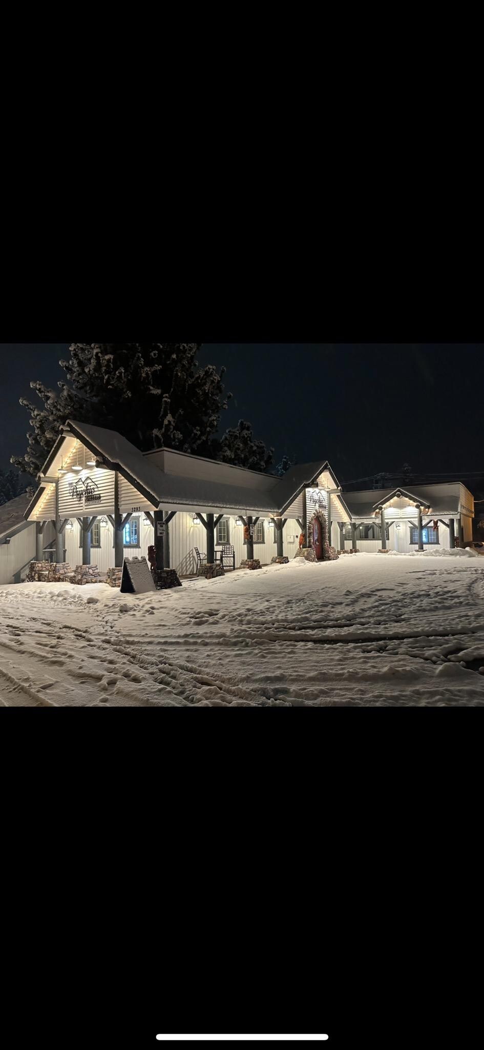 3293 Main St, Mammoth Lakes, CA for lease Building Photo- Image 1 of 13