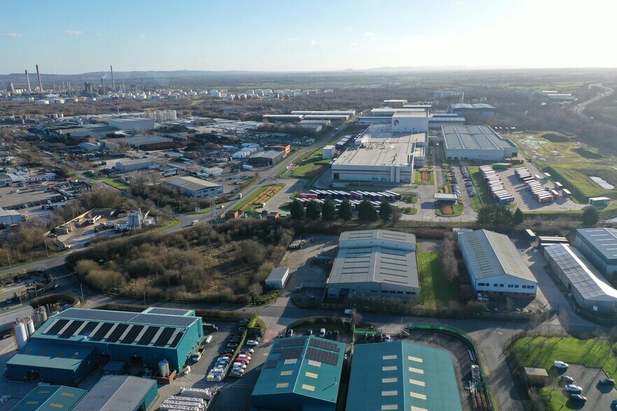 Cloister Way, Ellesmere Port à louer - Photo du bâtiment - Image 3 de 4