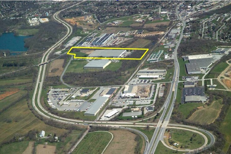 515 N Zarfoss Dr, York, PA à louer - Photo du bâtiment - Image 2 de 4