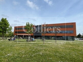More details for 117 Allée Des Parcs, Saint-Priest - Office for Lease