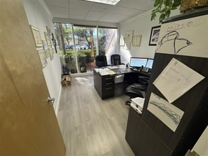 580 Village Blvd, West Palm Beach, FL for lease Interior Photo- Image 1 of 10