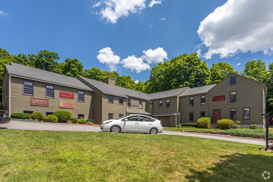 348 Boston Post Rd, Sudbury, MA for lease - Building Photo - Image 2 of 46