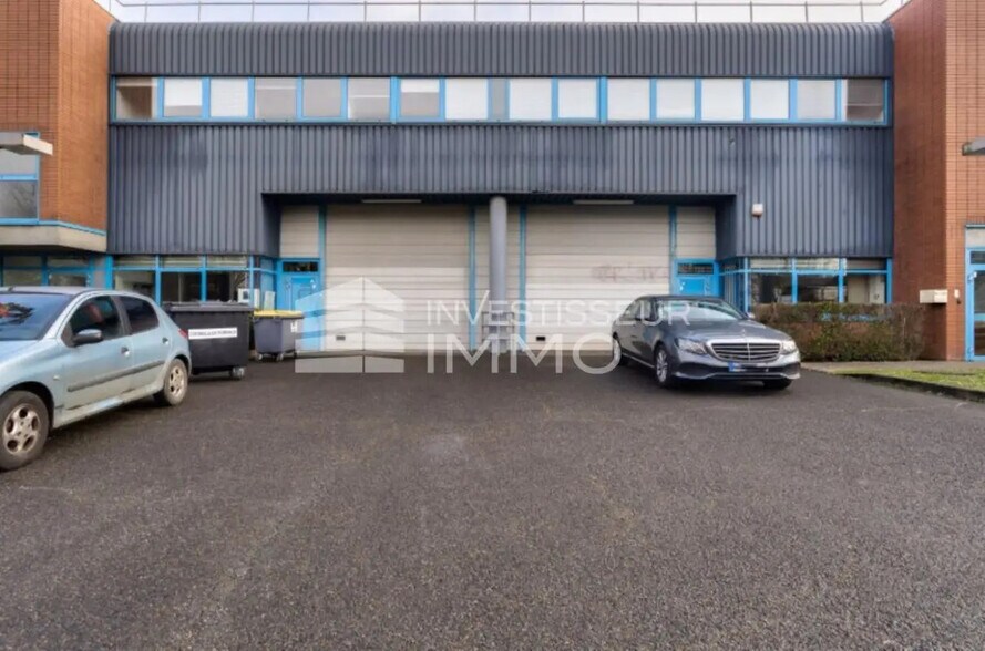 Office in Villepinte for lease - Building Photo - Image 3 of 4