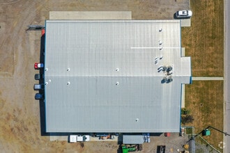 5520 53rd Ave SE, Calgary, AB - Aerial  map view - Image1