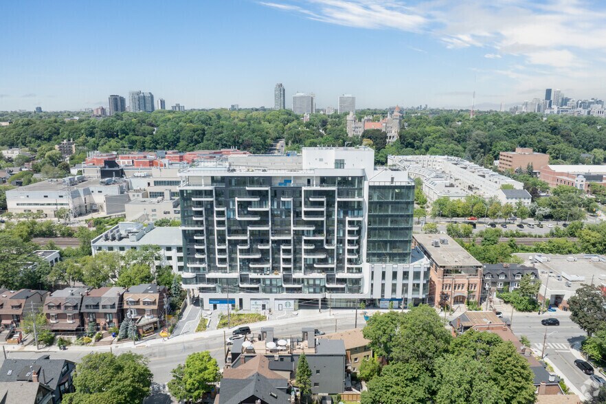 336 Dupont St, Toronto, ON à louer - Aérien - Image 3 de 4