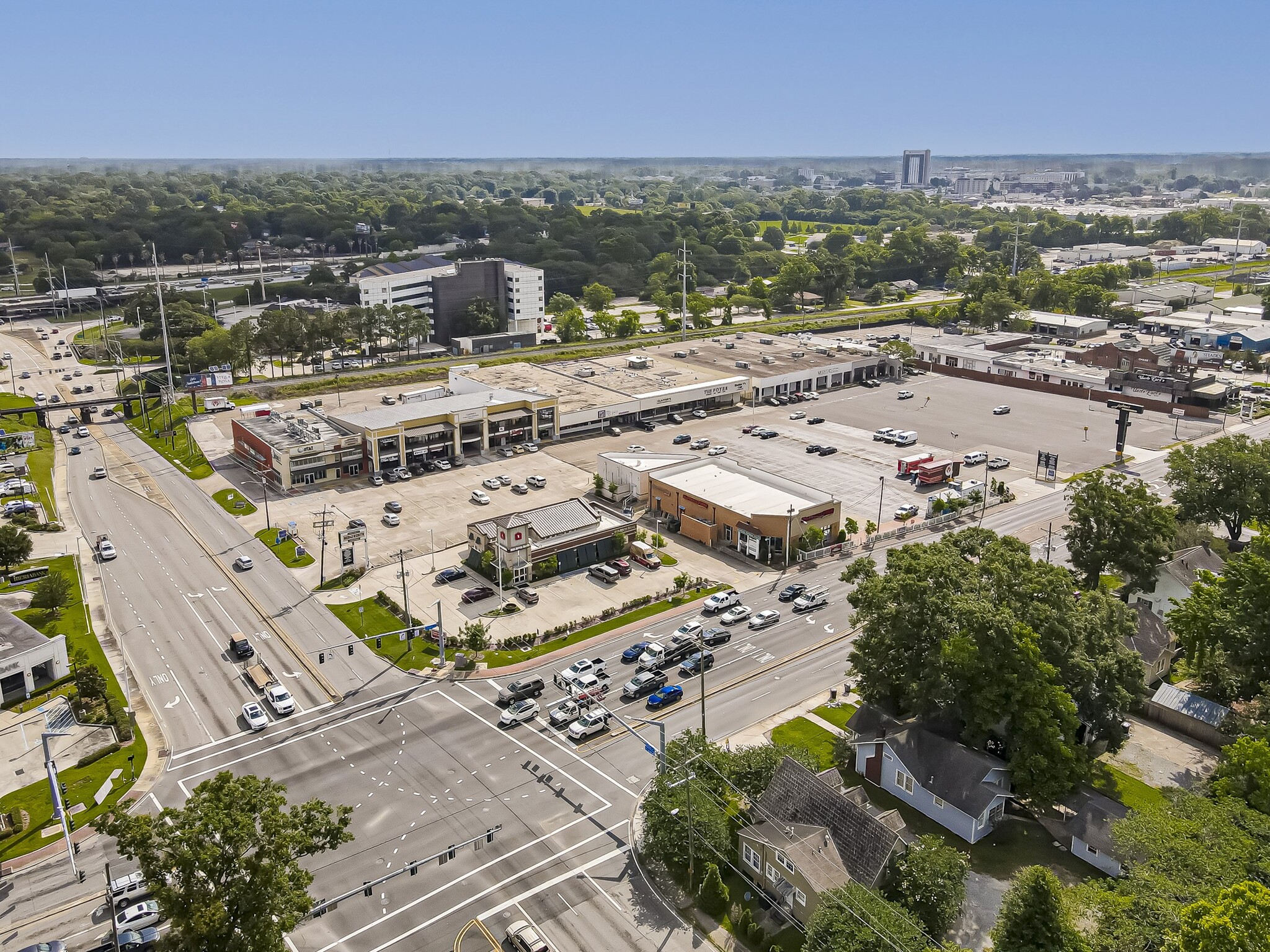 3617 Perkins Rd, Baton Rouge, LA for lease Aerial- Image 1 of 35