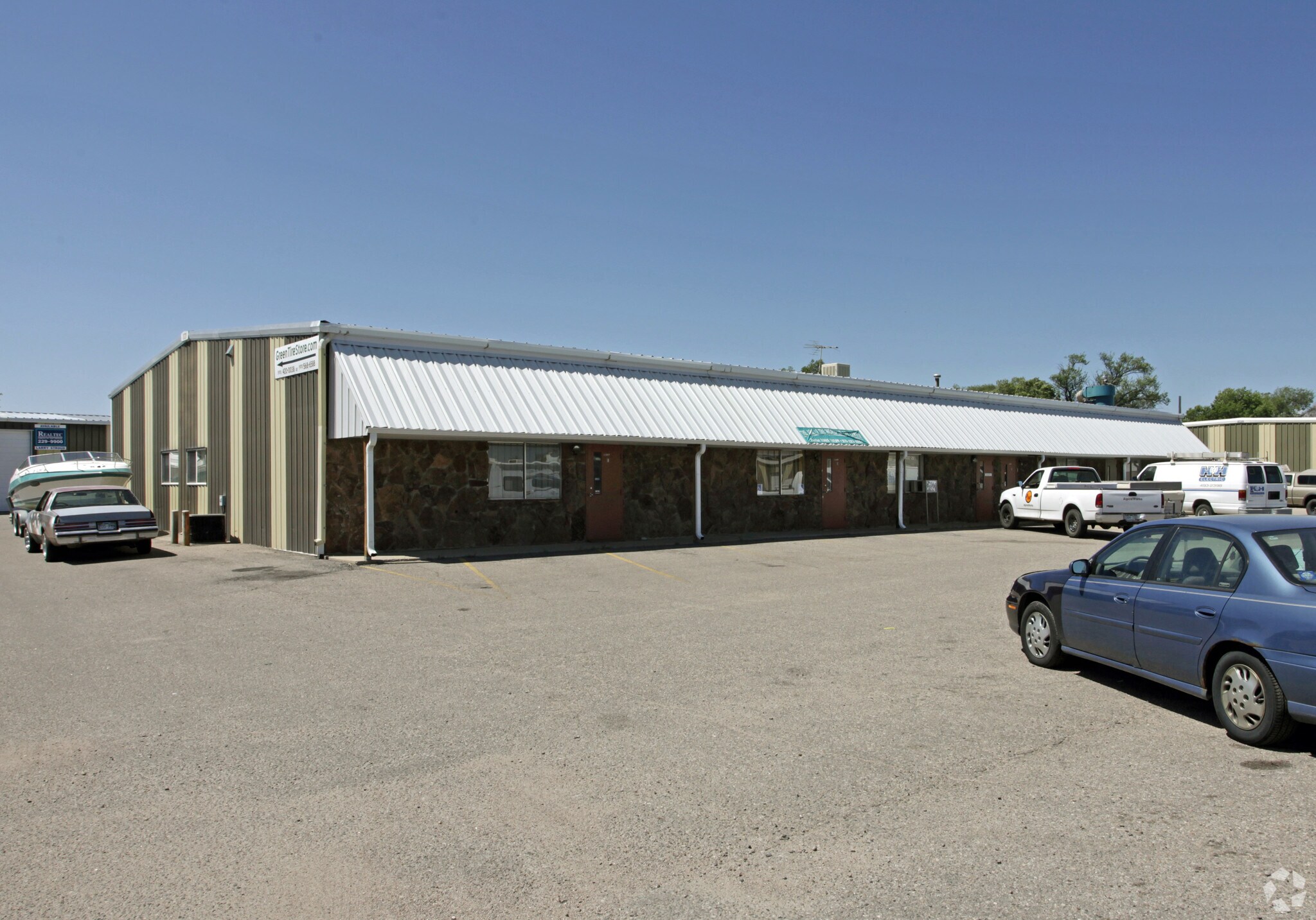1409 E Olive Ct, Fort Collins, CO for lease Building Photo- Image 1 of 23