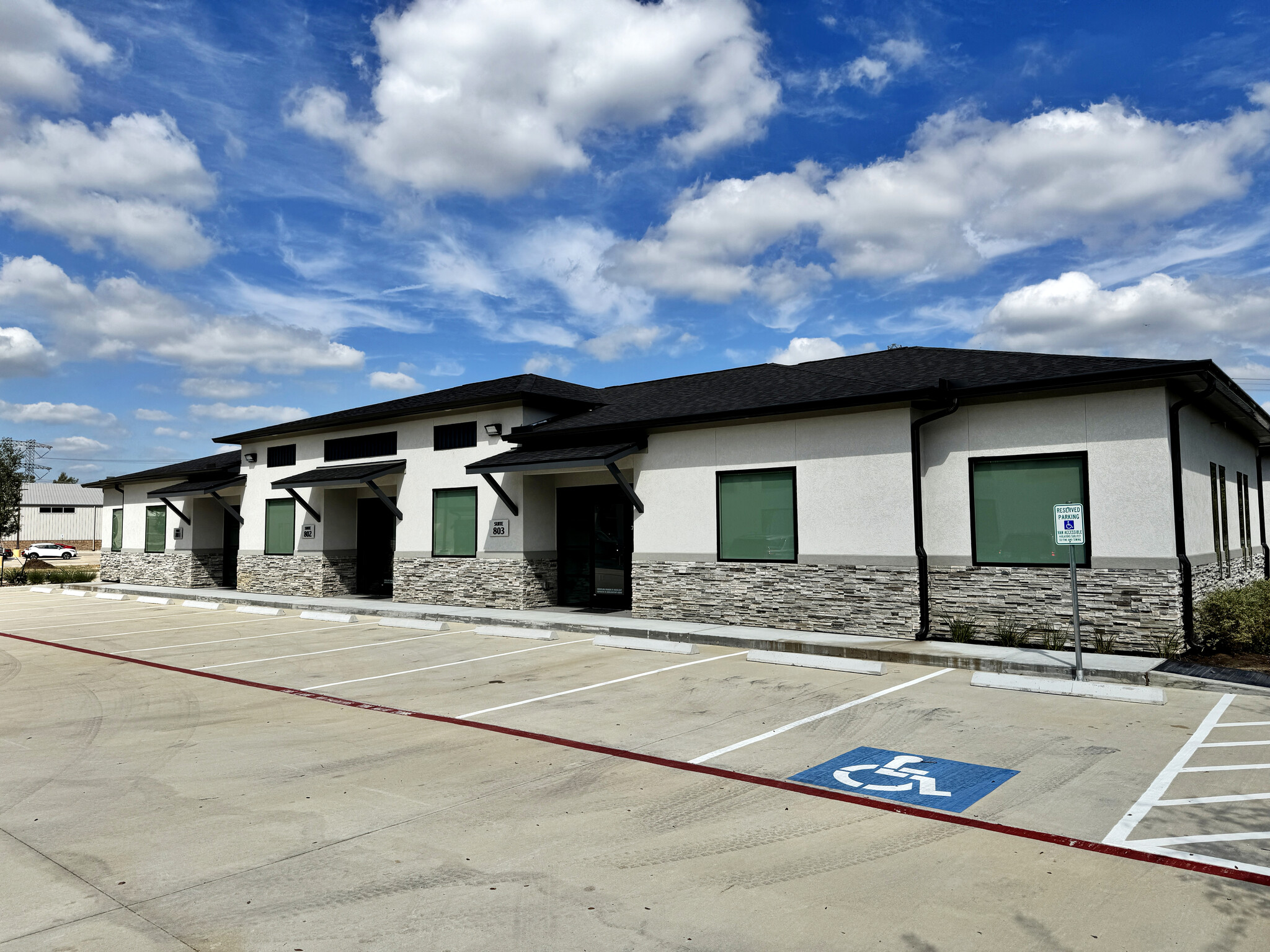 7630 Dowdell Rd, Spring, TX for lease Building Photo- Image 1 of 19