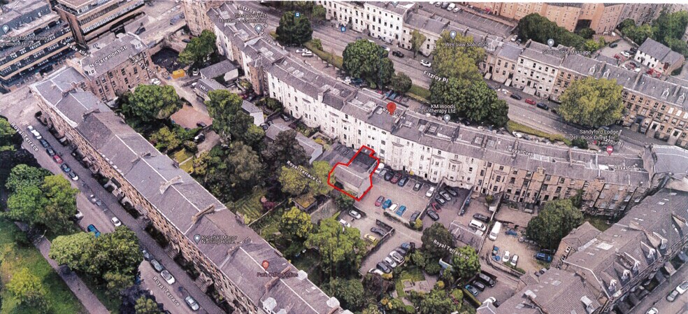 13 Royal Crescent, Glasgow for lease - Primary Photo - Image 1 of 2