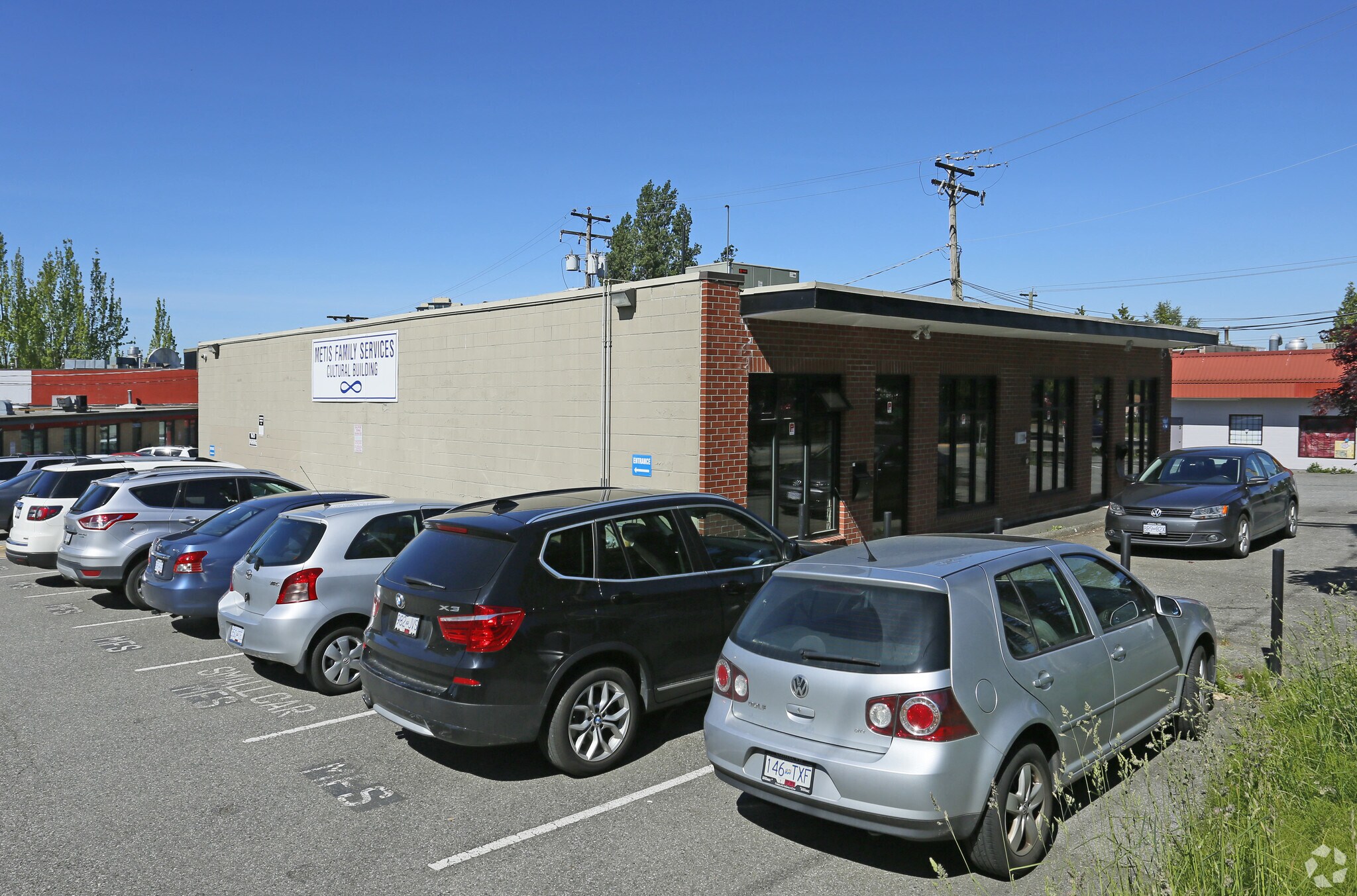 13668 Whalley Blvd, Surrey, BC à vendre Photo principale- Image 1 de 1