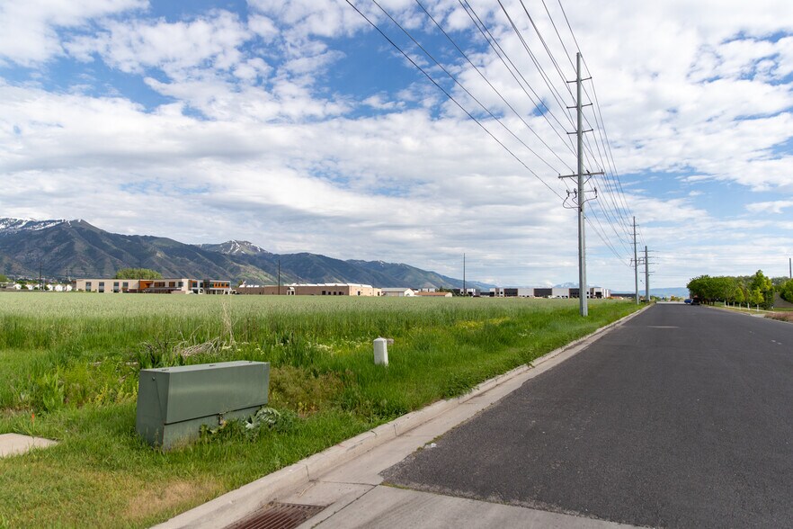 750 W. 1400 N., Logan, UT à vendre - Photo du bâtiment - Image 3 de 3