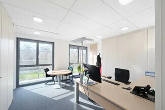 Plus de détails pour 45 Quai Charles De Gaulle, Lyon - Bureau à louer